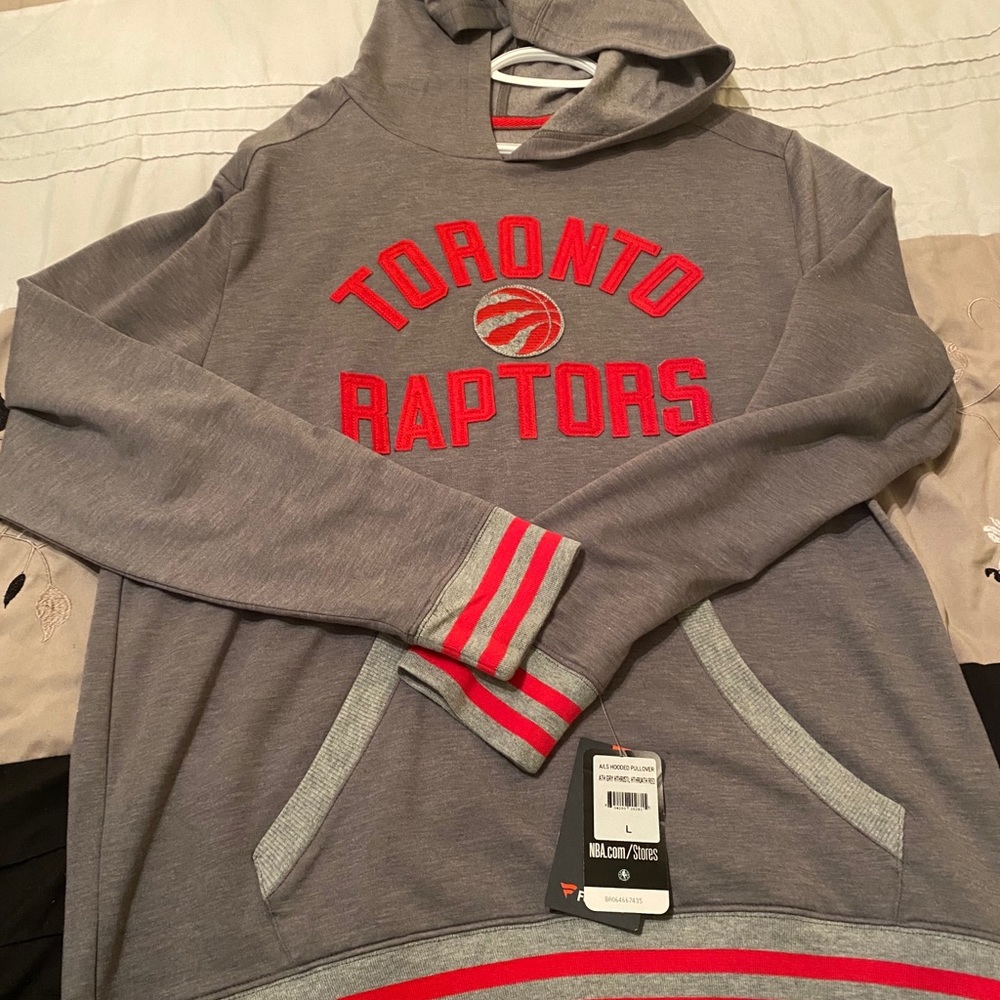 BRAND NEW Toronto Raptors Hoodie
